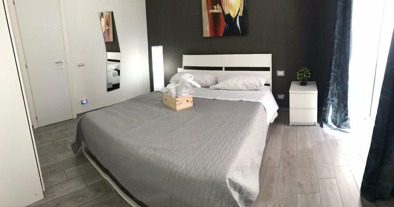 Angelas House Leilighet Napoli Eksteriør bilde